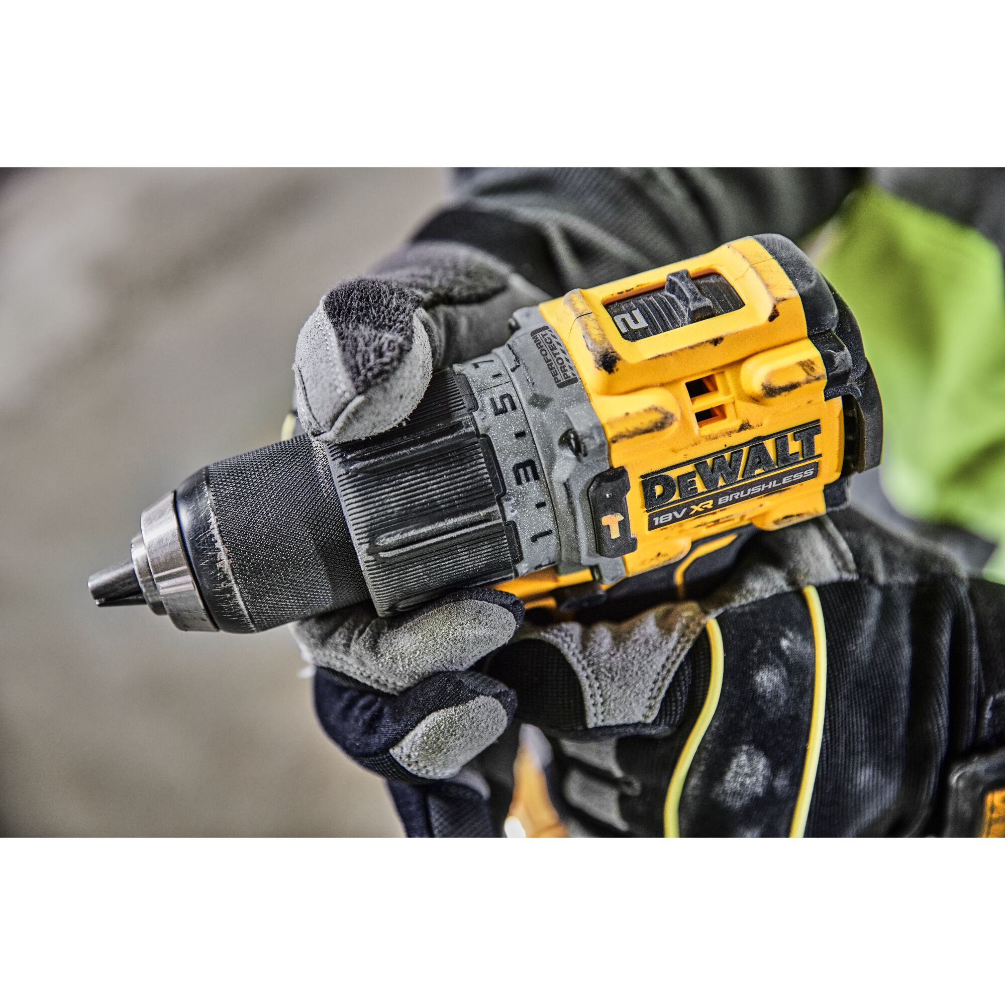 18V XR Brushless Hammer Drill Driver 2 X POWERSTACK DEWALT